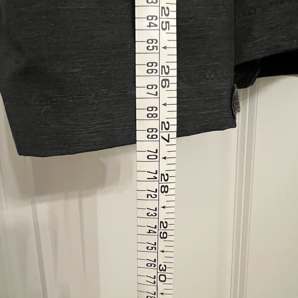 The North Face Black Raincoat with Hood - Picture 4 of 6